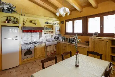 Rustico in vendita, Borgo Chiese - Via Mon 16 -Loc. Sorino, Borgo Chiese