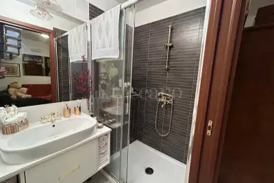 Casa in vendita, Via Valdaora, Roma