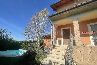 Villino a Schiera in vendita, Via Malpighi, Avezzano