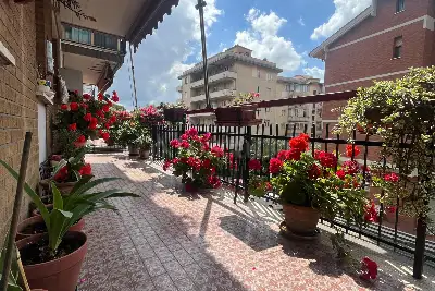 Casa in vendita, Via Alberto Casella, Prato