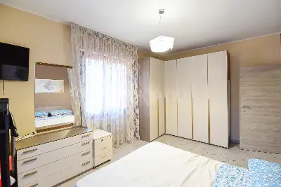 Casa in vendita, Via San Maurizio, Erba