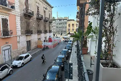 Palazzo in vendita, Via Andrea Da Bari, Bari