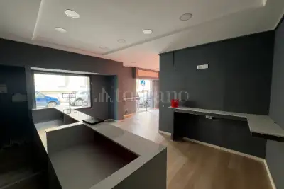 Negozio in affitto, Via Miraglia, Reggio di Calabria