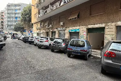 Negozio in vendita, VIA FABIO RULLIANO, Roma