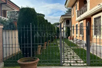 Villa in vendita, Via al quarto miglio, Roma