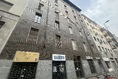 Negozio in vendita, Via Luciano Manara 7, Milano