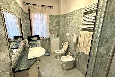 Villino a Schiera in vendita, Via degli Ossoli, Roma