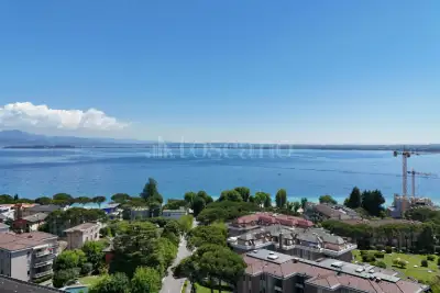 Casa in vendita, Via Desenzanino, Desenzano del Garda