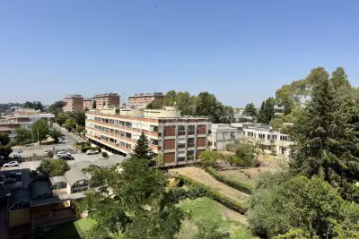 Casa in vendita, Viale dei Caduti per la Resistenza, Roma