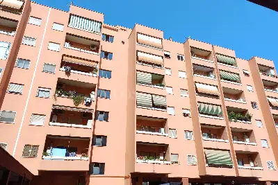 Casa in vendita, Via Emilio Longoni, Roma