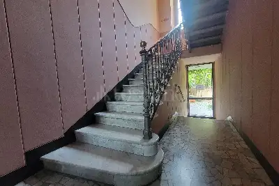 Casa in vendita, Via Carlo Poerio, Milano