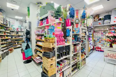 Negozio in vendita, Viale delle Provincie, Roma