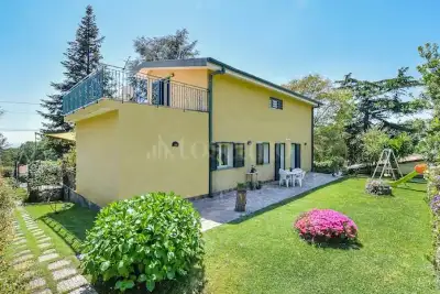 Villa in vendita, Via Fratelli Rosselli, Trecastagni