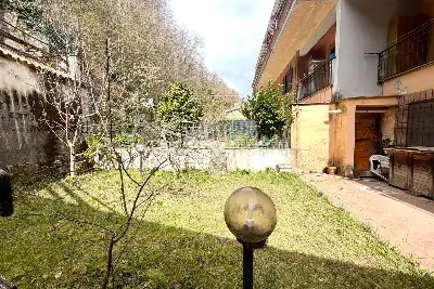 Casa in vendita, Via Vecchia di Velletri, Rocca di Papa