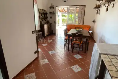 Villa in vendita, Via Sambucia, Palermo