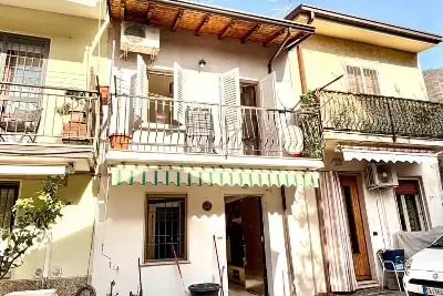 Casa Indipendente in vendita, Via Cesare Guerini, Brescia