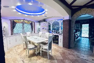 Villa in vendita, Viale di Castel Porziano, Roma