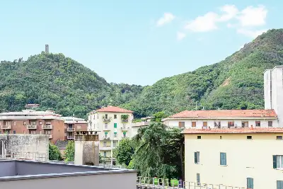 Casa in vendita, Via Morazzone Pier Francesco Mazzucchelli, Como