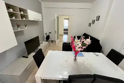 Casa in vendita, Via Maenza, Roma