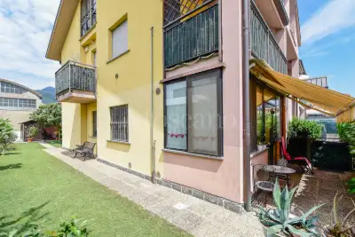 Casa in vendita, Via Fratelli Cairoli, Erba