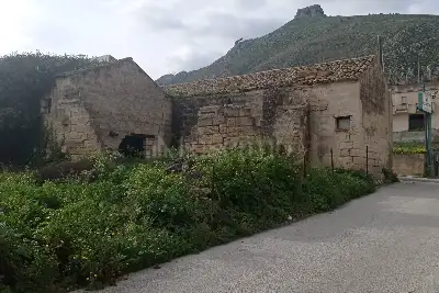 Casa Indipendente in vendita, via Sicilia, Valderice