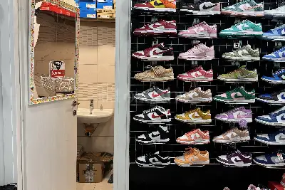 Negozio in vendita, Via dell'Appagliatore, Roma