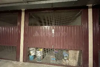 Box in vendita, Via Giambellino, Milano