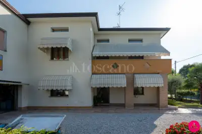 Casa Indipendente in vendita, Via Piave, Azzano Decimo
