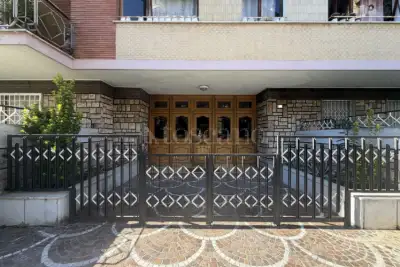 Casa in vendita, Via Federico de Roberto, Roma