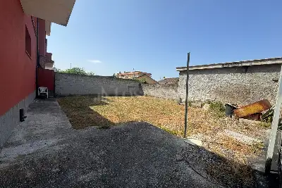 Negozio in vendita, Via Fresonara, Roma