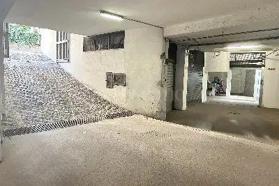 Box in vendita, Via Columella, Roma