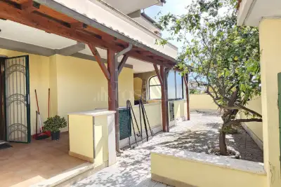 Villa Plurifamiliare in vendita, Via Oceano Atlantico, Pomezia