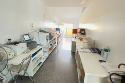Laboratorio in vendita, Via Acquedotto, Olbia
