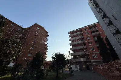 Casa in vendita, Viale Leonardo da Vinci, Trezzano sul Naviglio