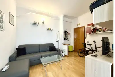 Casa in vendita, Via Tuscolana, Roma
