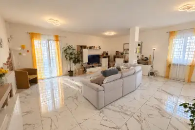 Villa in vendita, Via Franco Vittadini, Roma