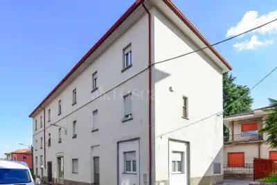 Casa in vendita, Via Milano, Cantù