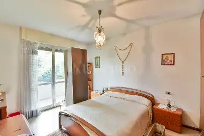 Casa in vendita, Via Deledda, Como