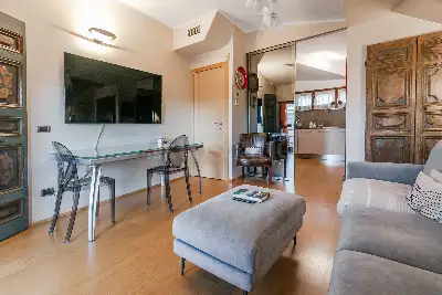 Villa Bifamiliare in vendita, Via Dei Sagredo, Milano