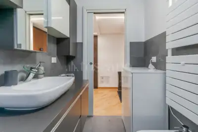 Casa in vendita, Via Francesco Brioschi, Milano
