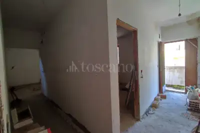 Villino a Schiera in vendita, Via dell'Aquila 13, L'Aquila