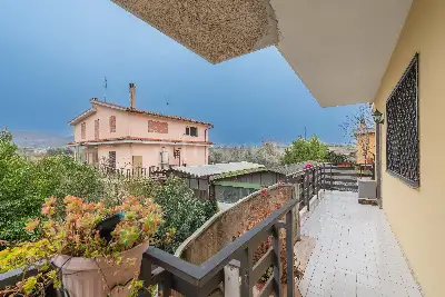 Casa Indipendente in vendita, Via Ittiri, Roma