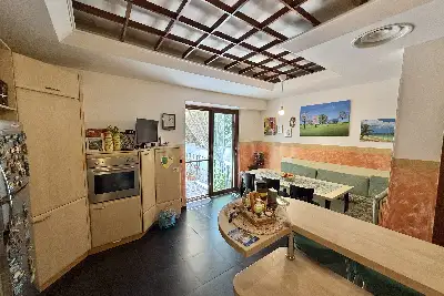 Villa in vendita, Via Tivoli, Nettuno