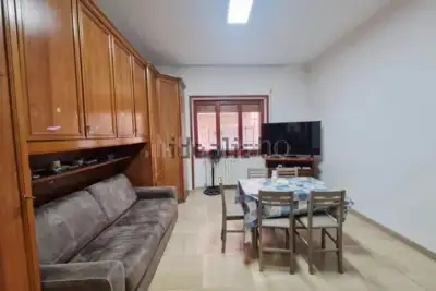 Casa in vendita, Via Odessa, Pomezia