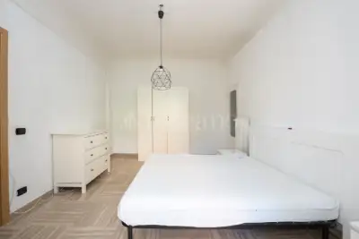 Casa in vendita, Via Apuania, Roma