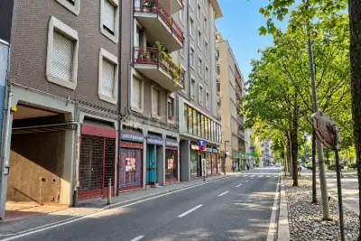 Negozio in affitto, Viale Varese, Como