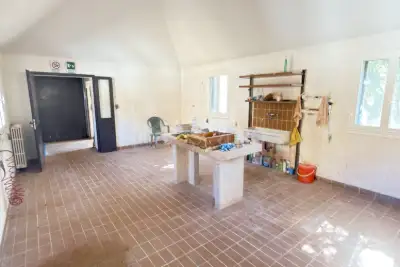 Laboratorio in vendita, Via la Petra Sarda, Olbia