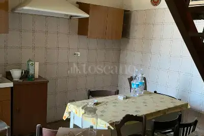 Casa Indipendente in vendita, Via Santa Lucia, Mascalucia