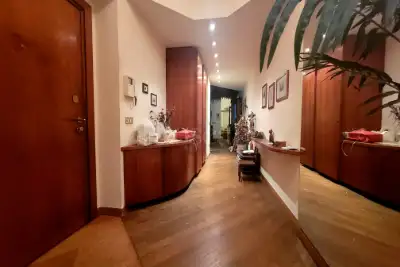 Casa in vendita, Viale Abruzzi, Milano