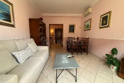 Casa in vendita, Via della Corazzata, Roma